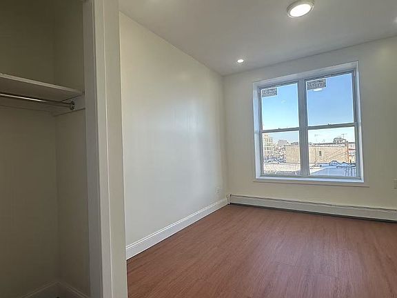 5th image of 6017 10th Ave Floor 3