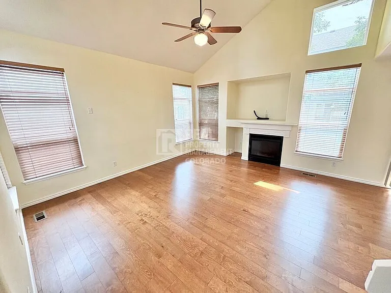 9306 E Arizona Pl — Photo 10