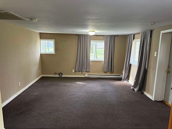 4th image of 6125 N 1065 W