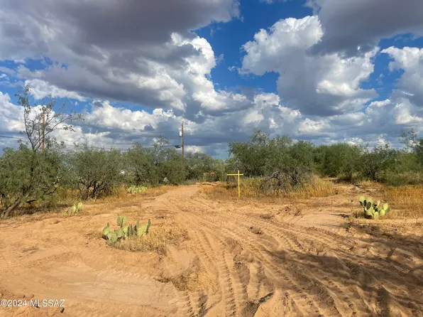 8150 S Cover View Rd #0, Tucson, AZ 85736