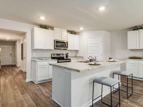 4334 Winged Elm Ct, Pace, FL 32571