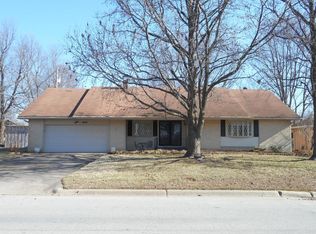 4004 S Patton Ave, Springfield, MO 65807