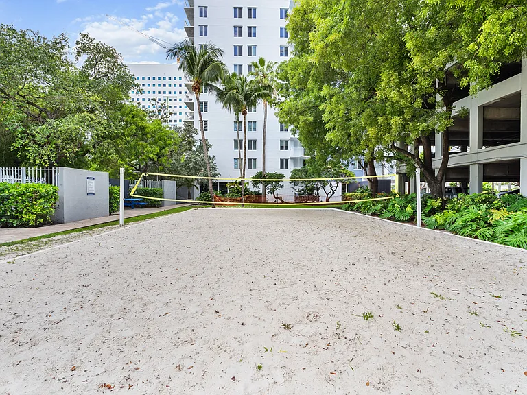 800 N Miami Ave #210 — Photo 6