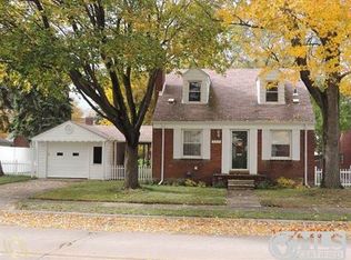 6524 Rosedale Blvd, Allen Park, MI 48101