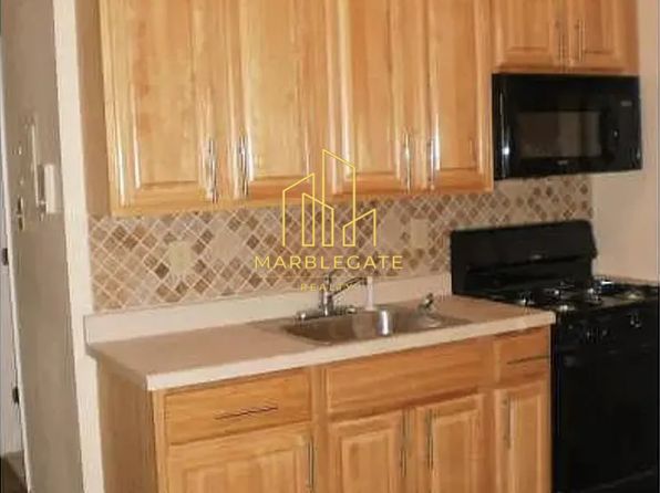 457 Hawthorne Ave #55