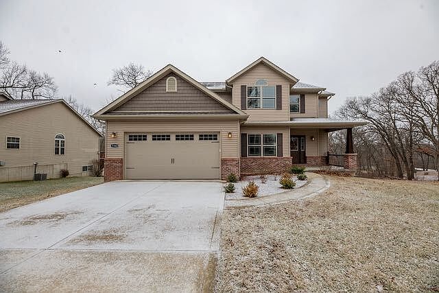 1st image of 714 Woodland Knolls Rd