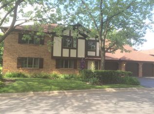7698 W Arquilla Dr, Palos Heights, IL 60463