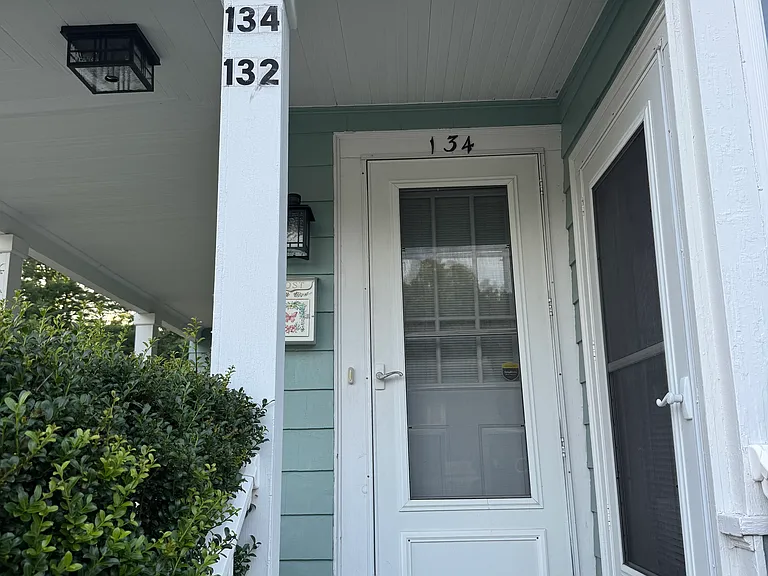 Read Ave — Photo 3