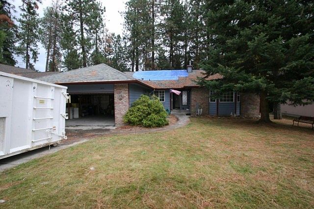 2nd image of 3842 N Palmer Dr