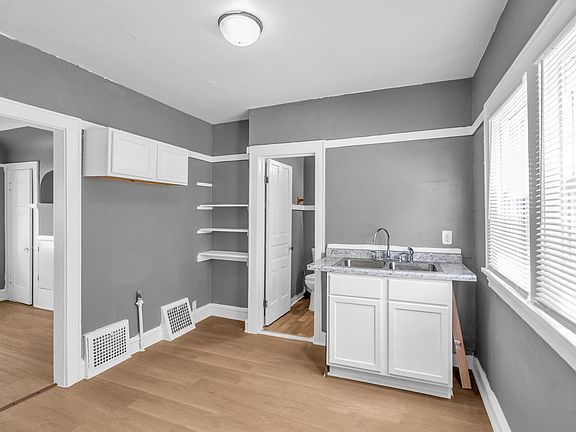 5th image of 3573 N 11th STREET #3575