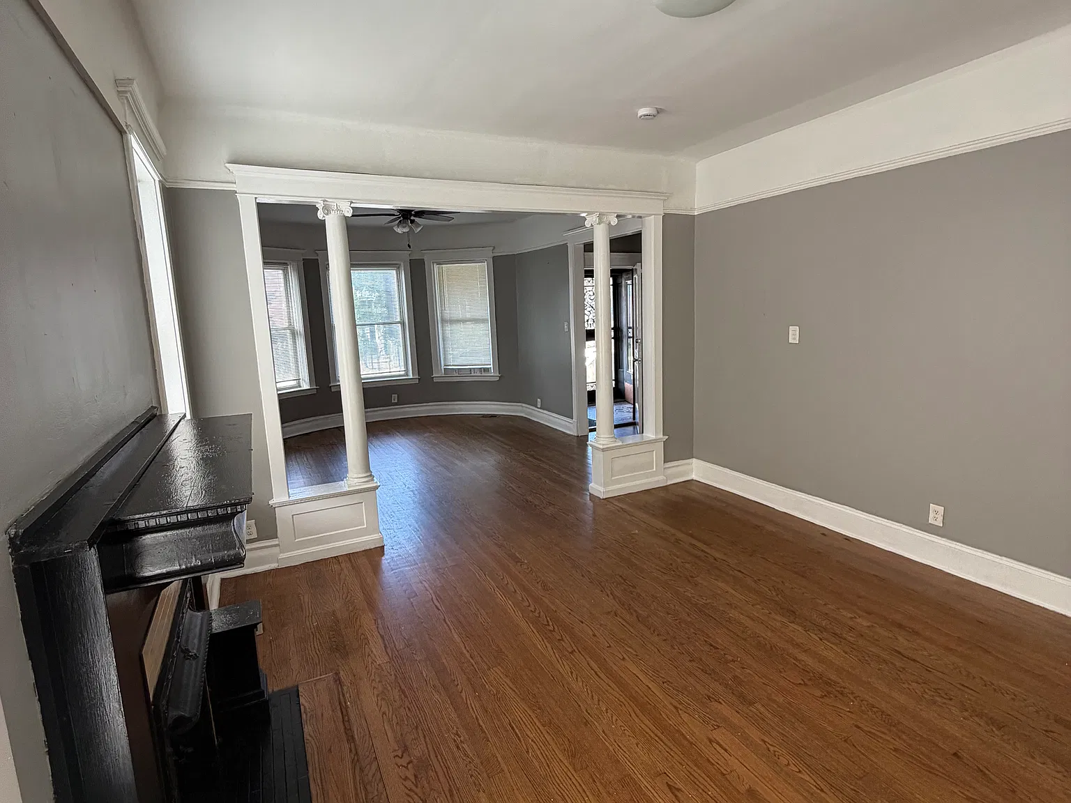 3 bed, 1100 sqft, $1,750 — Photo 3