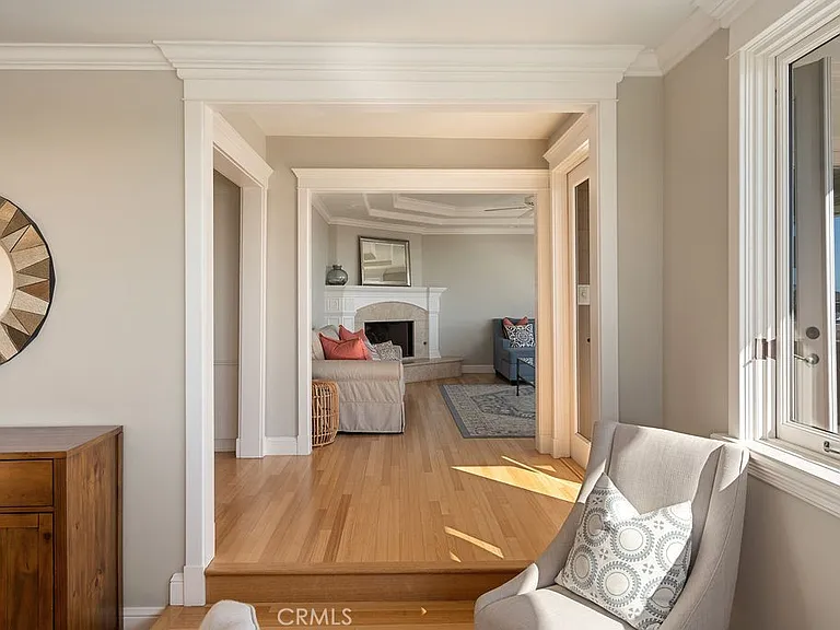 407 Mendoza Ter — Photo 10
