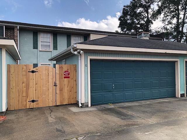 2 Car Garage