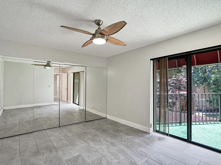 4260 Village Dr #D — Photo 17