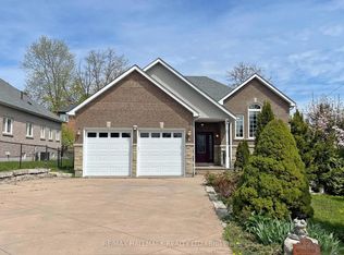 2 Snively St, Richmond Hill, ON L4E 3E7