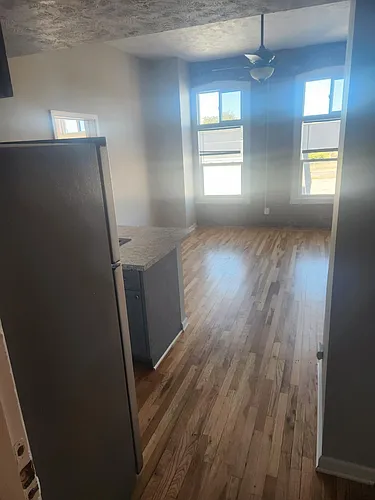 2711 Leavenworth St #2 Photo 1