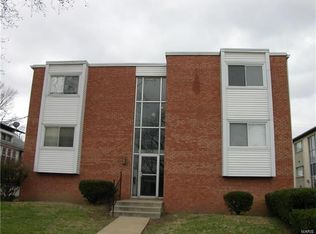 2813 Laclede Station Rd APT B4, Saint Louis, MO 63143