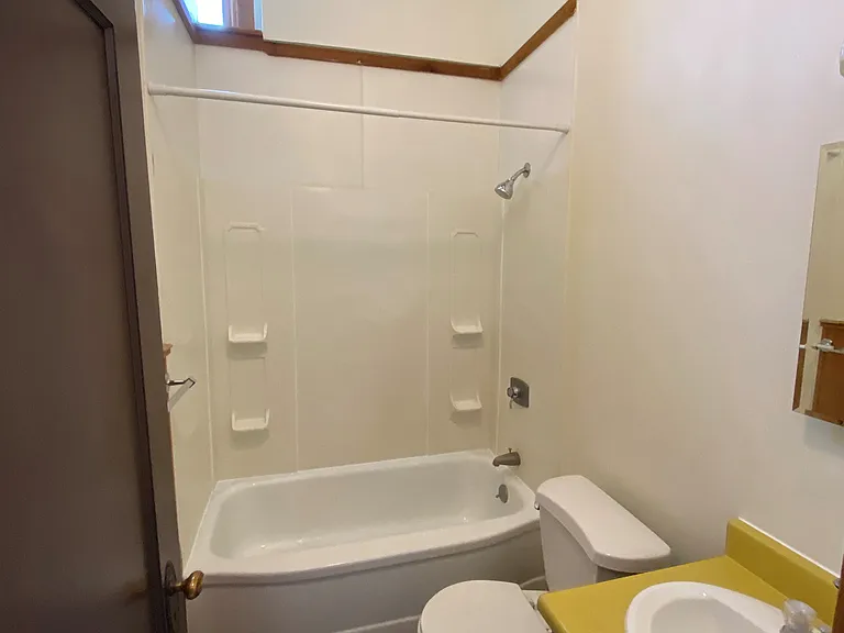 928 Lincoln Ave #206 — Photo 6
