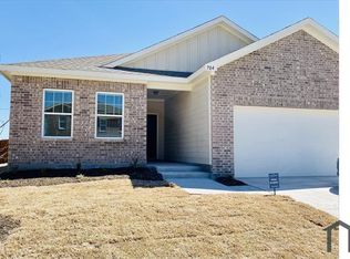 704 Richmond Dr, Lavon, TX 75166