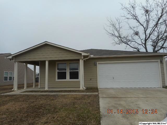 1st image of 109 Coach Glen Ln