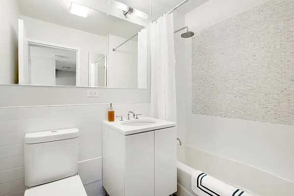 Rented by Bold New York | media 31