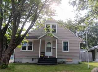 2358 Normandy Dr, Mishawaka, IN
