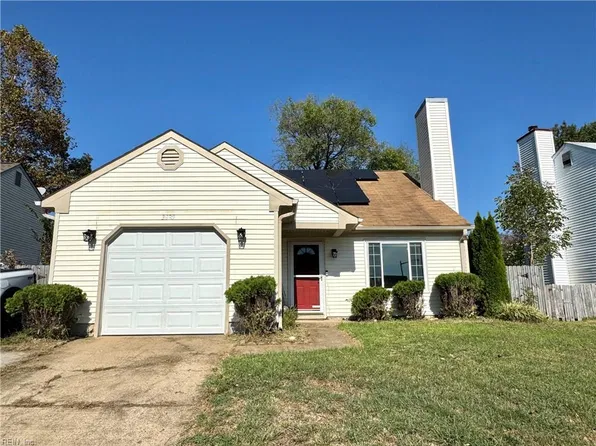 3825 Frazier Ln, Virginia Beach, VA 23456