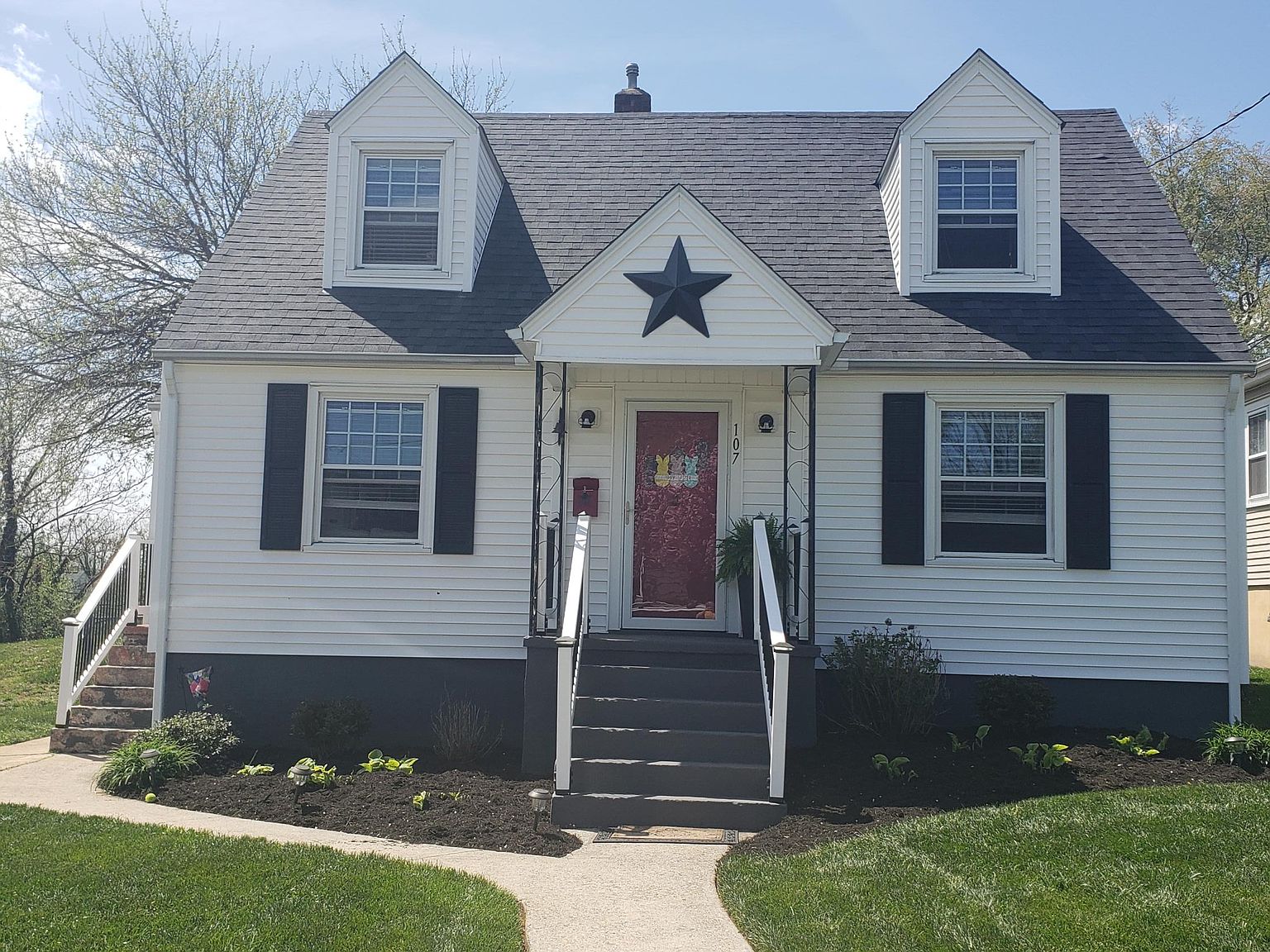 107 Lake Ave, Salem, VA 24153 Zillow