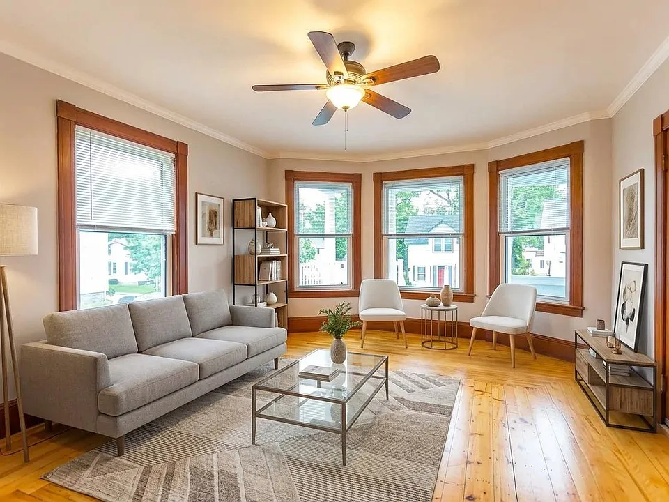 103 Ray St