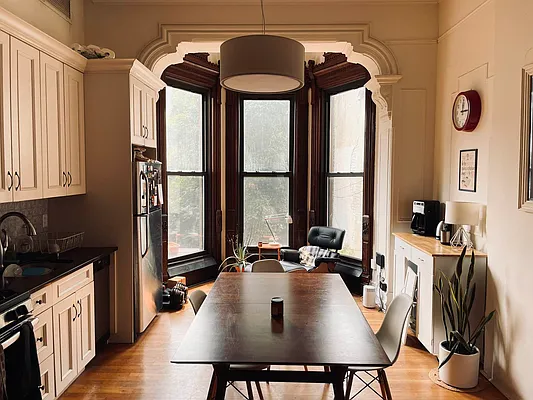 Rented by Rent Manager LLC  | media 13