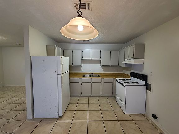 4th image of 6188 Wooded Way APT A