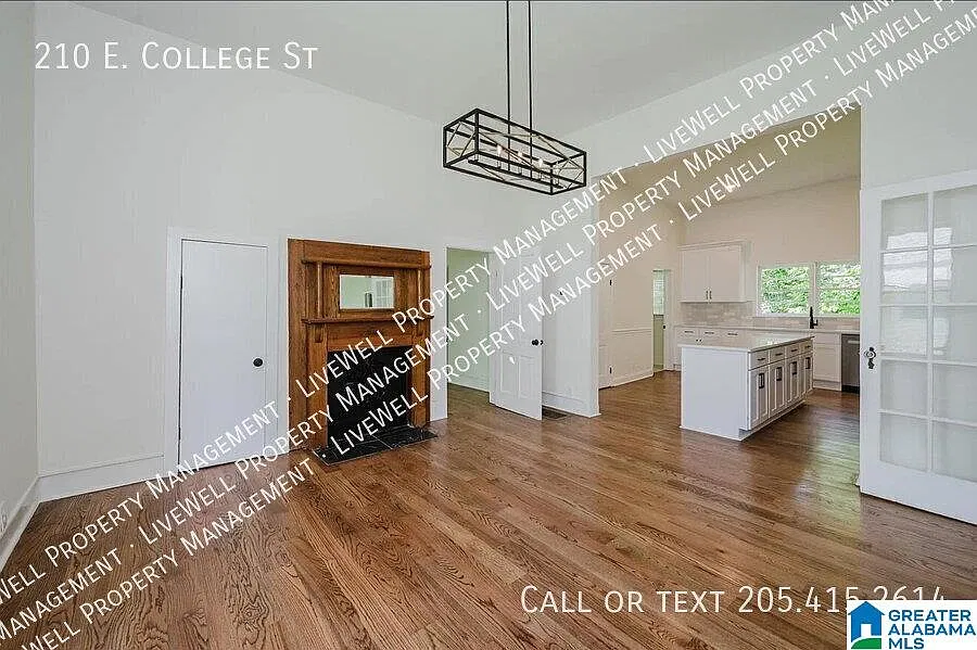 3 bed, 2.0 bath, 2100 sqft, $1,950 — Photo 4