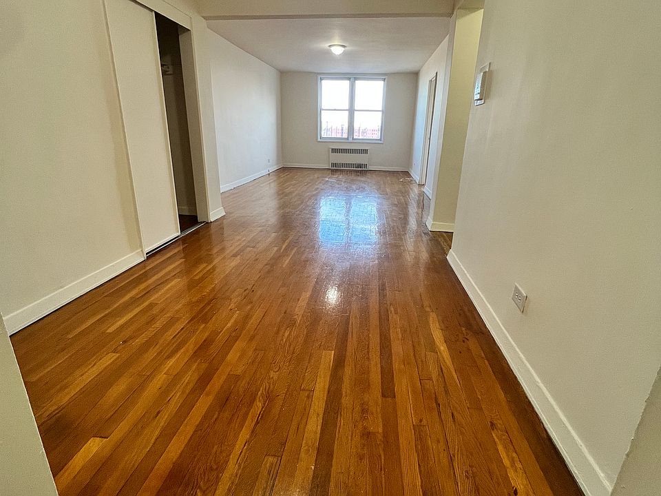 1st image of 5505 Woodside Ave APT 510