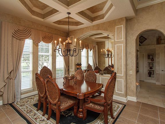 2nd image of 117 Overoaks Pl