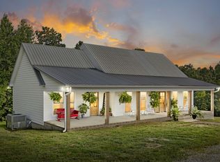 1075 Linville Rd, Lawrenceburg, TN 38464