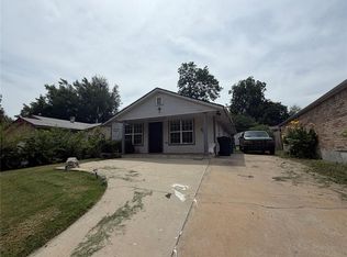 2240 SW 25th St, Oklahoma City, OK 73108