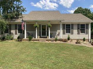 1007 Leigh Ter, Bardstown, KY 40004