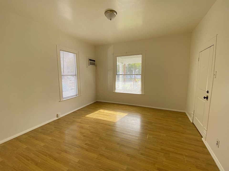 2nd image of 3447-3449 4th St #2