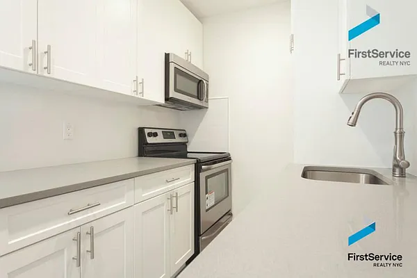 Rented by FirstService Realty (legacy) | media 21
