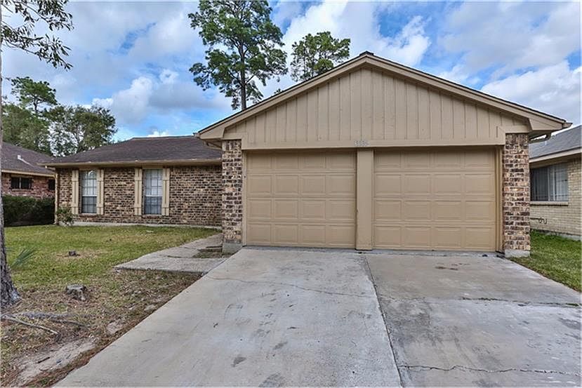 1st image of 13335 S Thorntree Dr