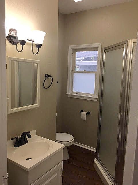 Unit 1 Bathroom