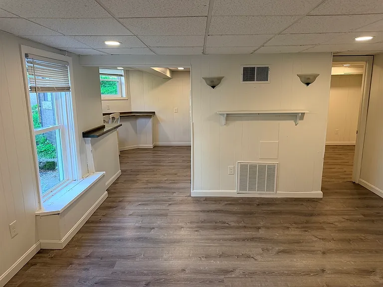 128 Water St #B4 — Photo 9