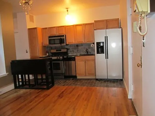 Rented by Citi Habitats | media 6