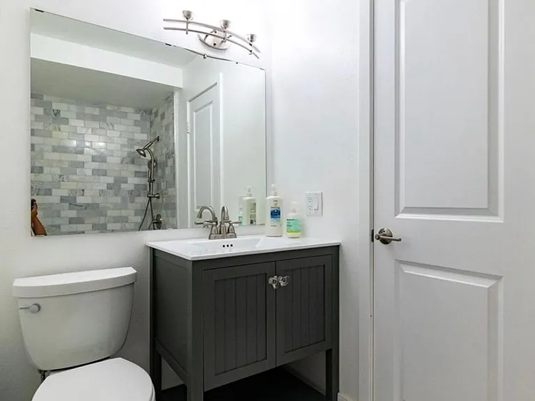1819 Park Glen Cir #A — Photo 16