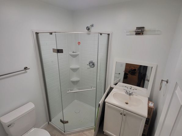 835 Eastern Ave FLOOR 1