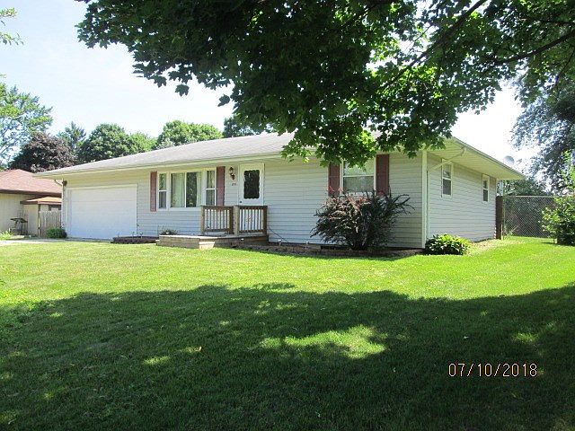1st image of 208 Teal Dr
