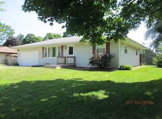 208 Teal Dr, Winnebago, IL 61088