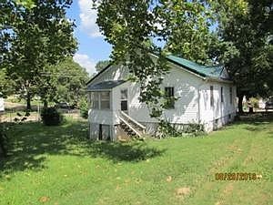 2nd image of 429 Jackson St