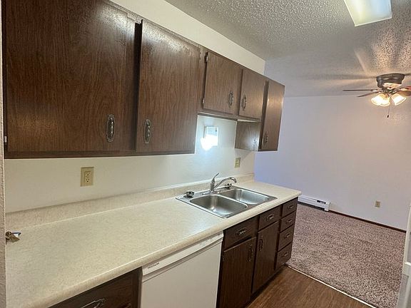 3rd image of 1416 10th Ave NE #14