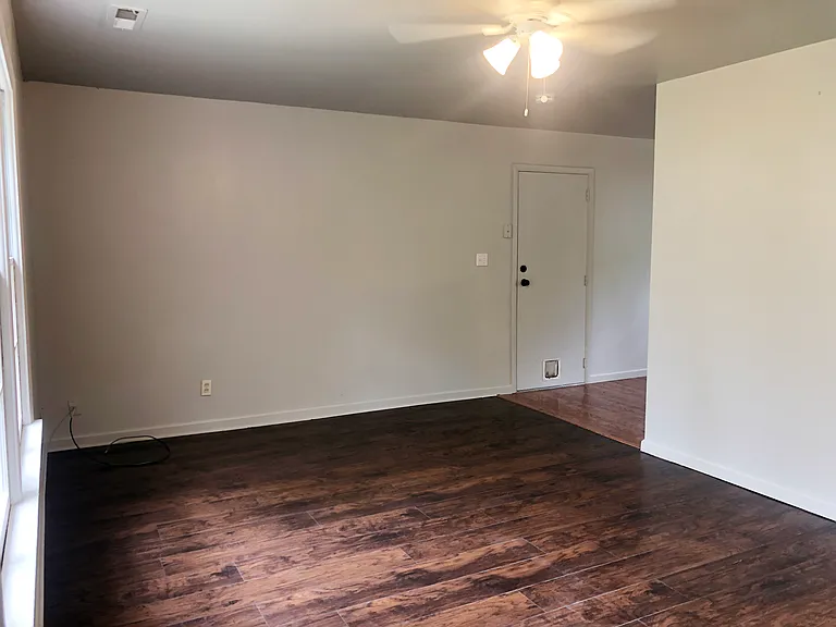 1816 Miller Dr — Photo 14